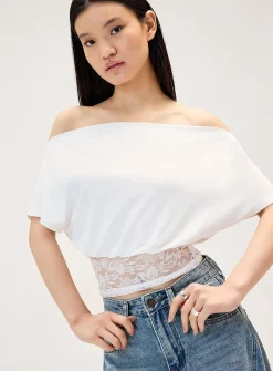 Asymmetric-neck lace-trim T-shirt