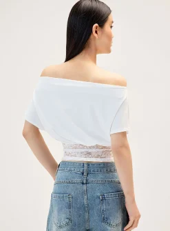 Asymmetric-neck lace-trim T-shirt
