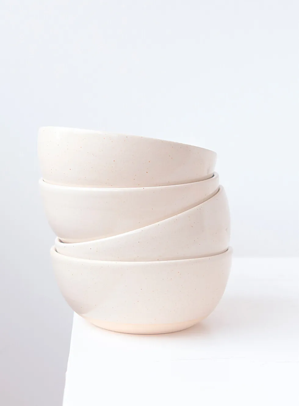 Aube satiny stoneware bowl