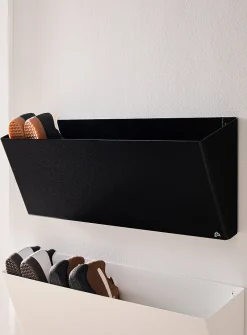 Avril wall-mounted shoe rack