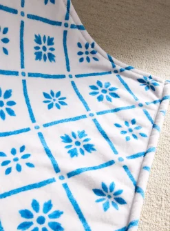 Azulejo soft plush throw