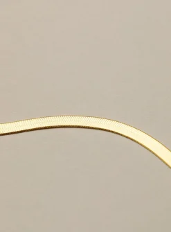 Baby Sleeping Venus necklace