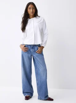 Baggy low-rise jean