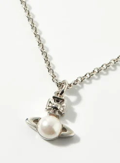 Balbina pendant necklace