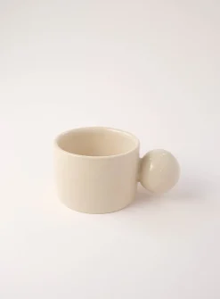 Ball handle mug