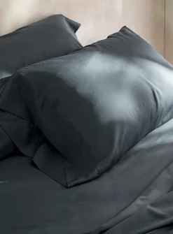 Bamboo rayon and organic cotton pillowcases