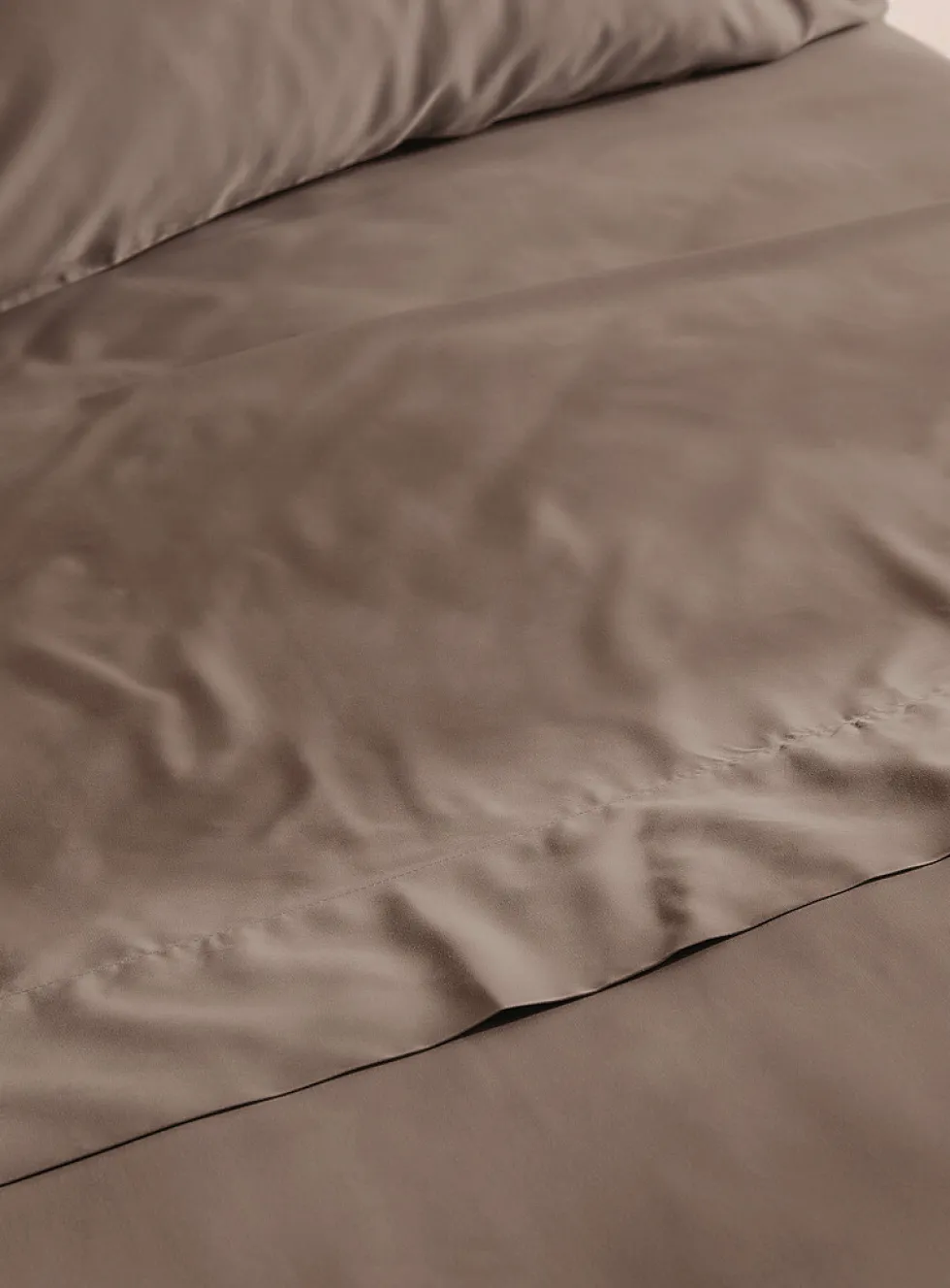 Bamboo rayon and organic cotton sheet set