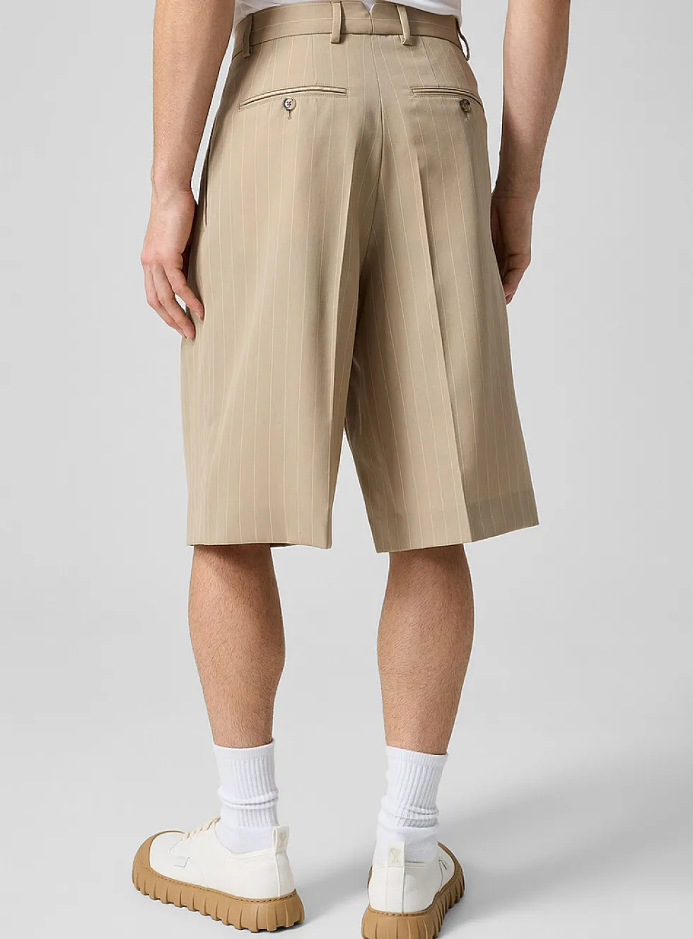 Banker stripes pleated pure wool Bermuda short