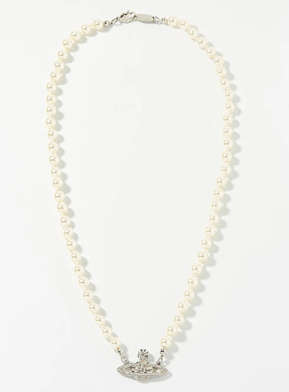 Bas Relief pearly bead necklace