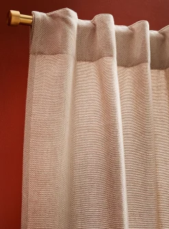 Basket weave curtain