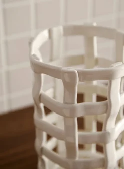 Basket-style ceramic utensil holder
