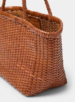 Basketweave pattern small leather bag