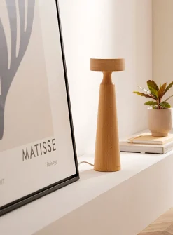 Beech wood modern table lamp