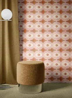 Begonia wallpaper strip