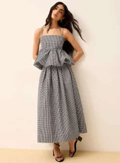 Belted flared gingham seersucker skirt
