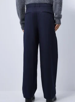 Belted pleated pant