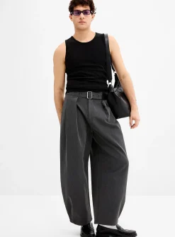 Belted pleated pant