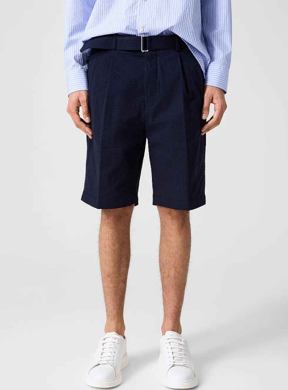 Belted seersucker Bermuda short