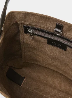 Belt-like handle tote