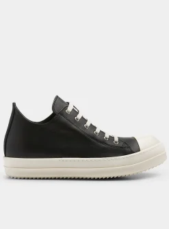 Black and white leather low-top sneaker