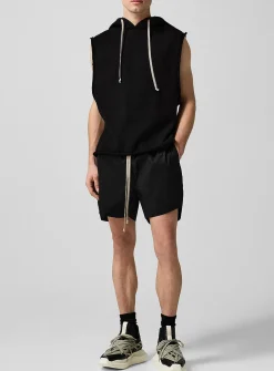 Black crisp fabric short