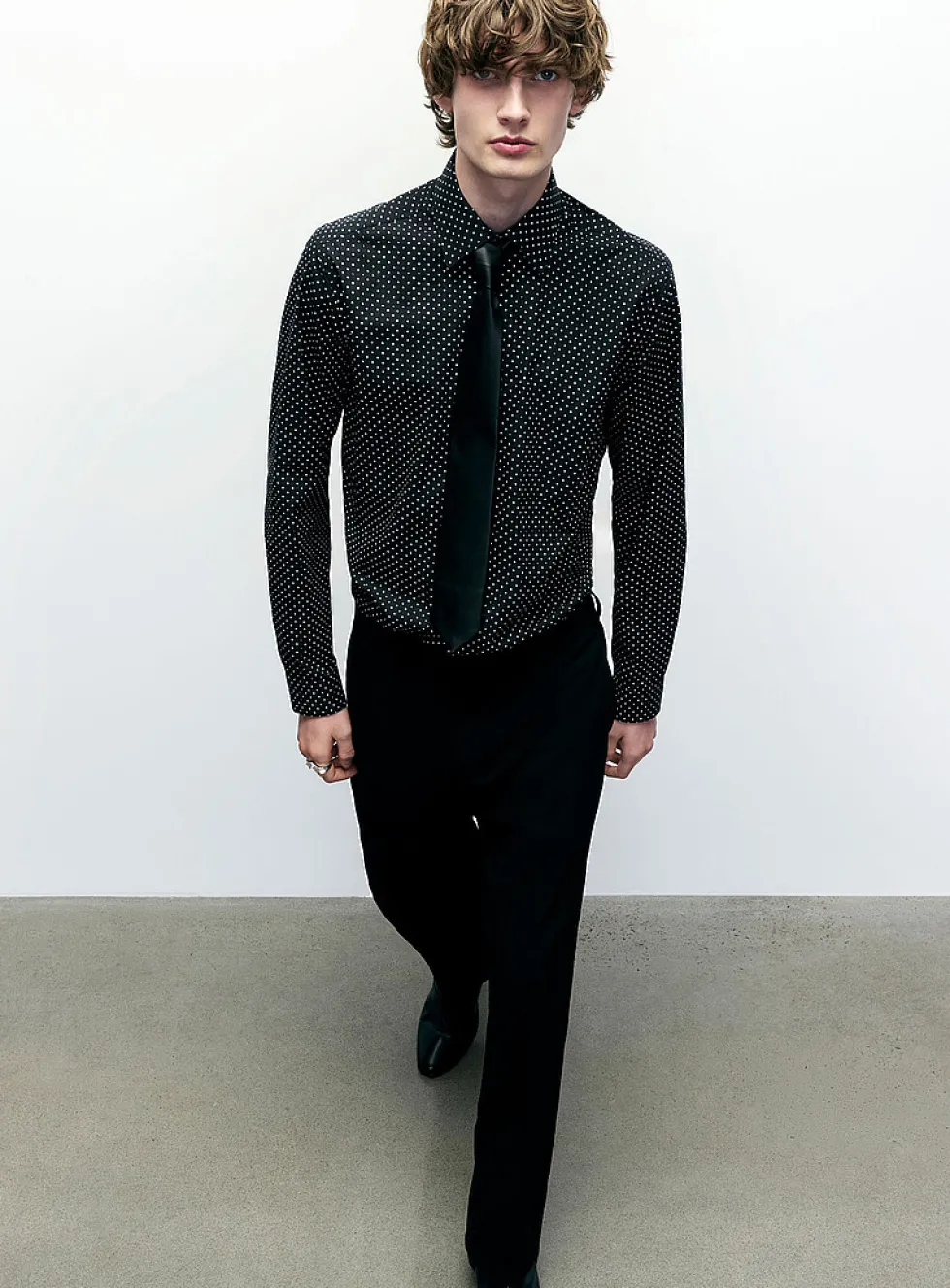 Black dot shirt