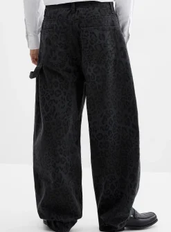Black leopard carpenter pant