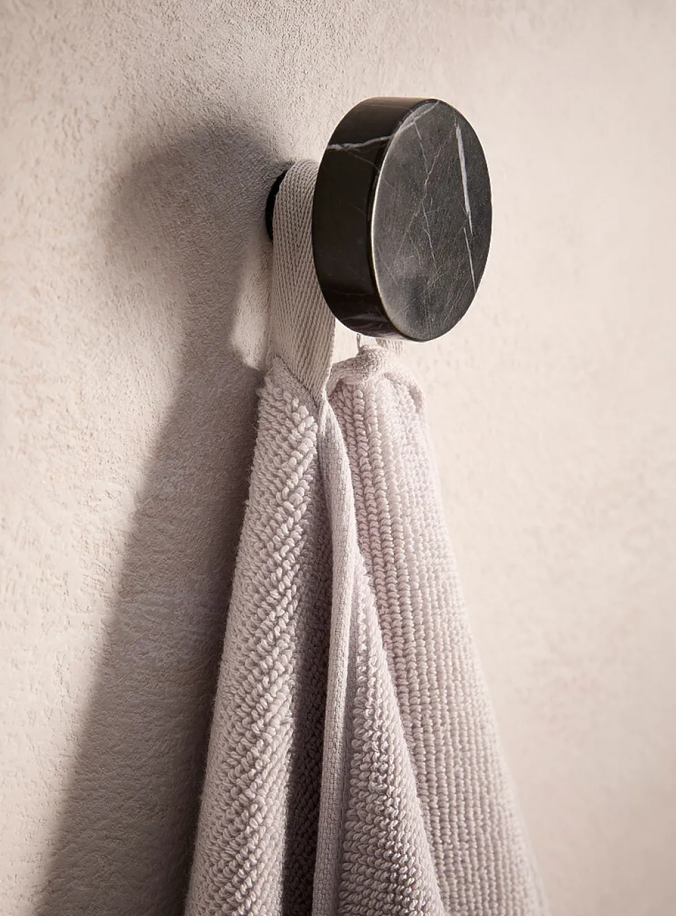 Black marble wall-mounted hook