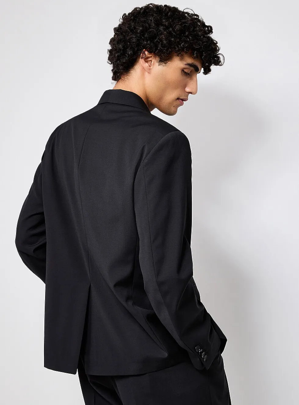 Black shawl-collar blazer