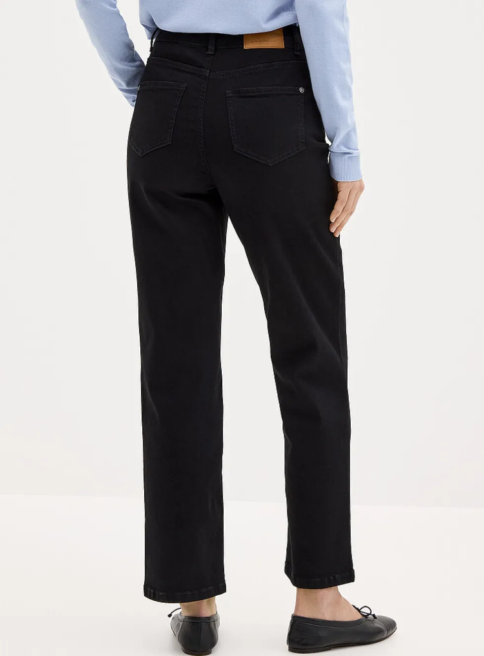 Black stretch jean