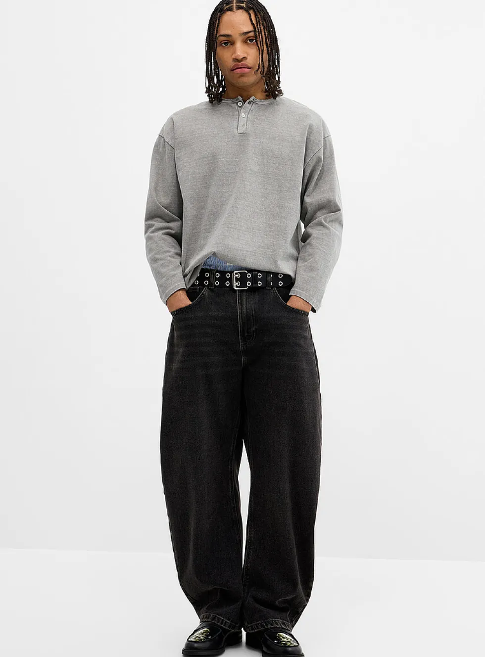 Black wash loose jean