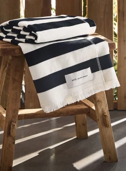 Block stripes beach towel