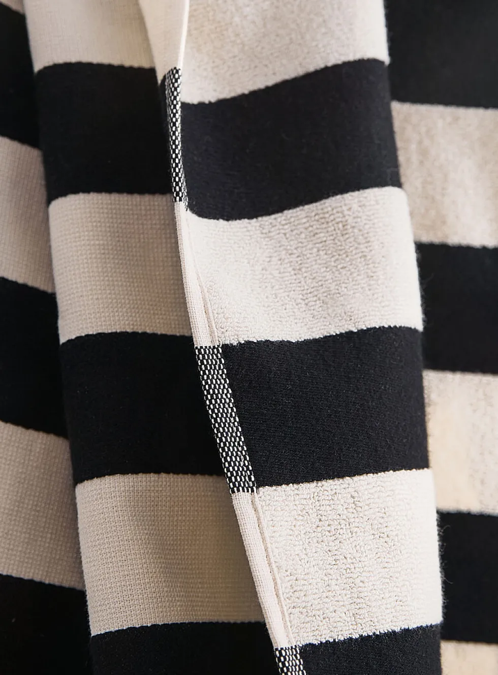 Block stripes beach towel