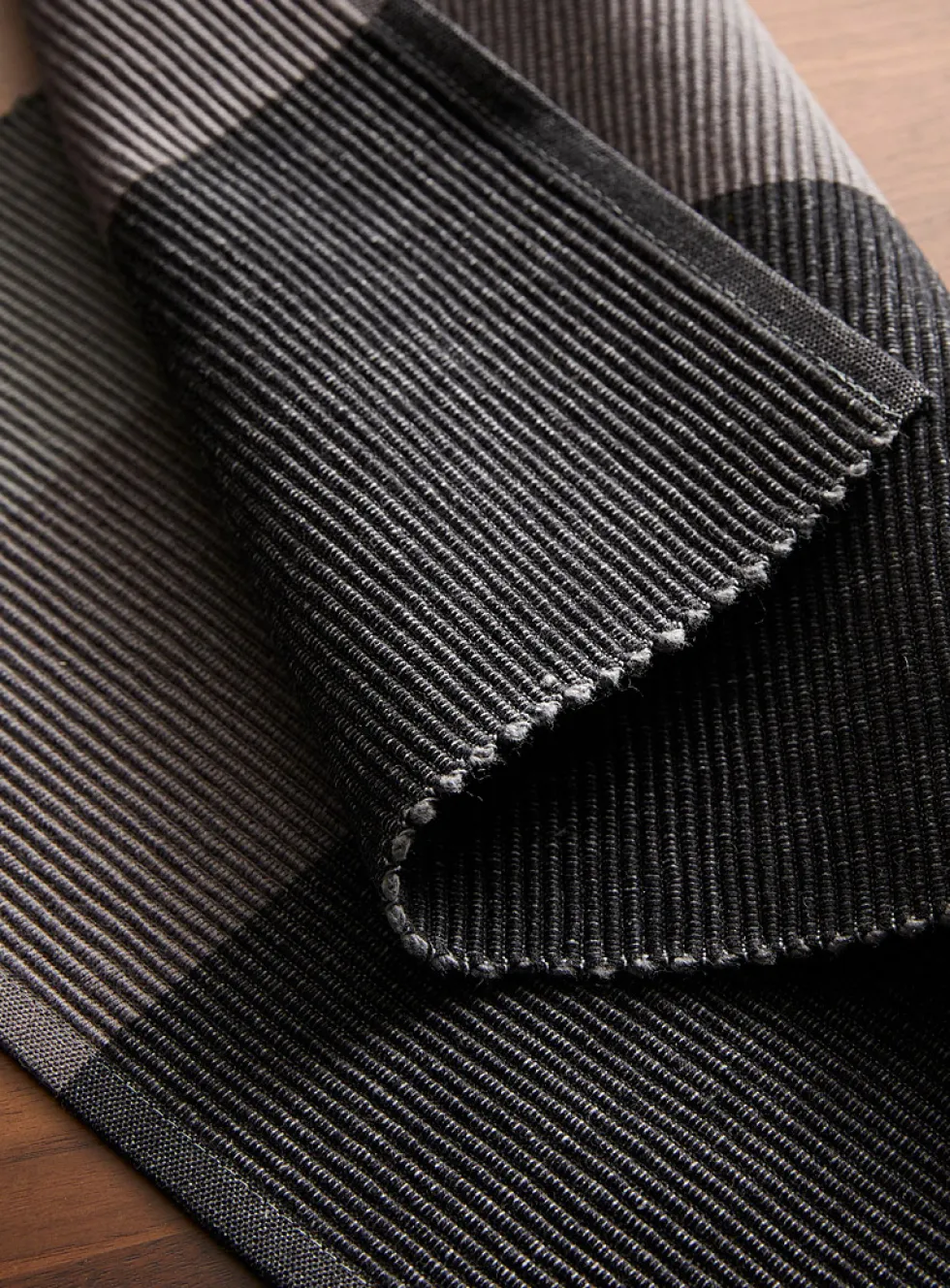 Block-stripe placemat