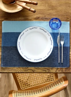 Block-stripe placemat