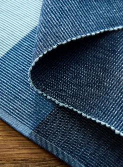 Block-stripe placemat