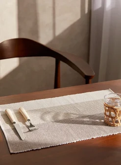 Block-stripe placemat