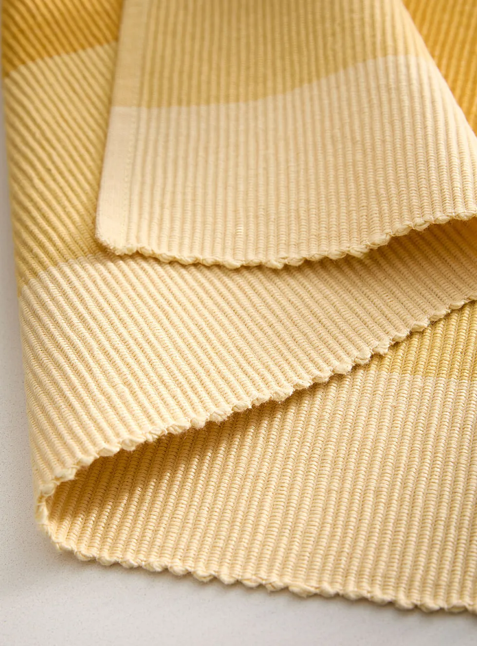 Block-stripe placemat
