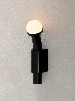Bloom single wall lamp