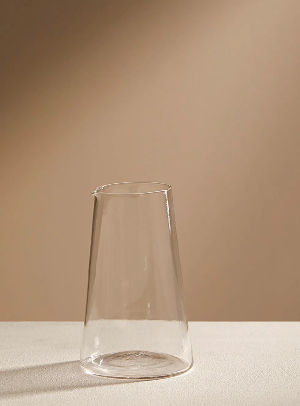 Blown glass decanter