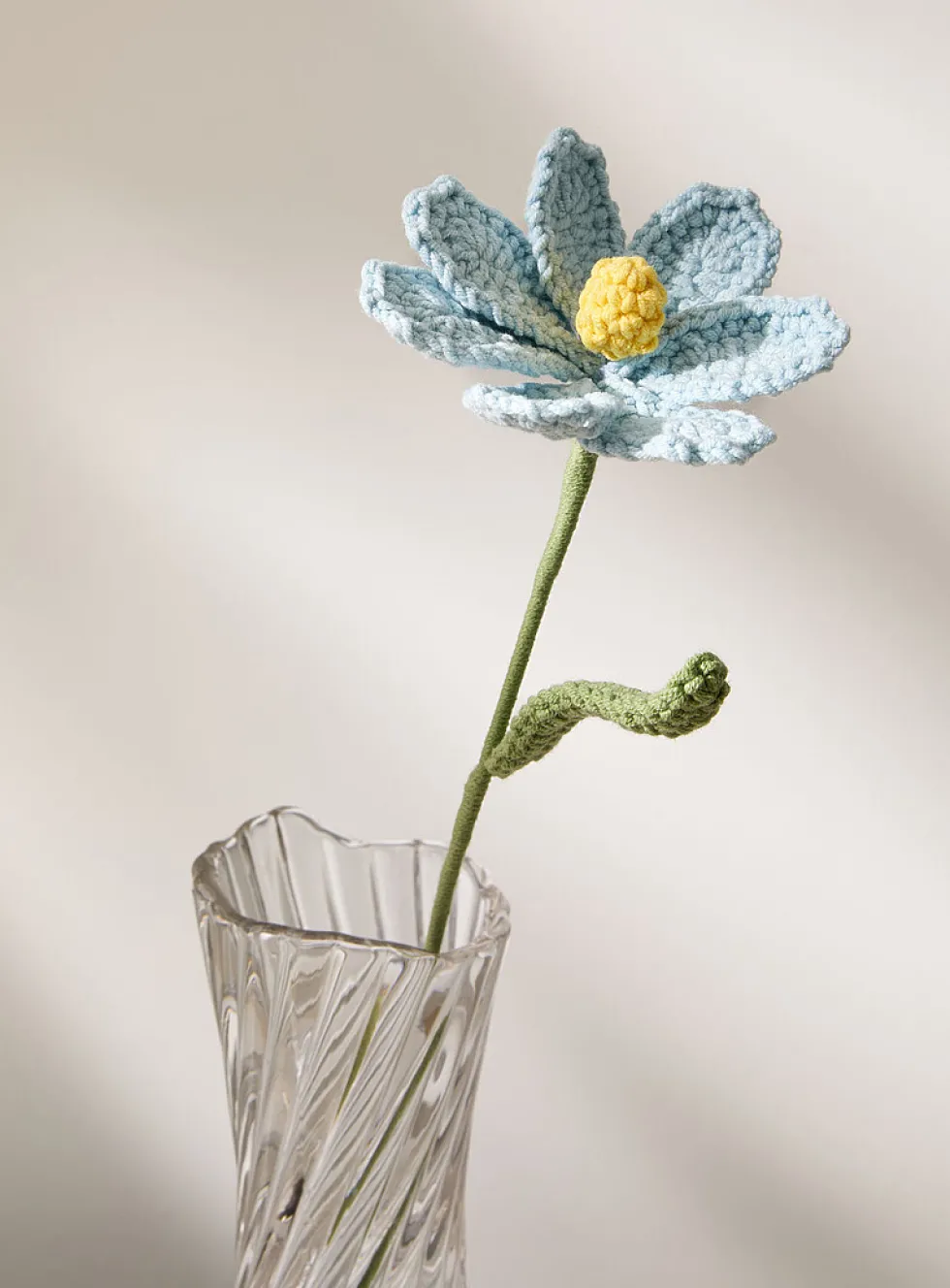 Blue flower imitation crocheted branch