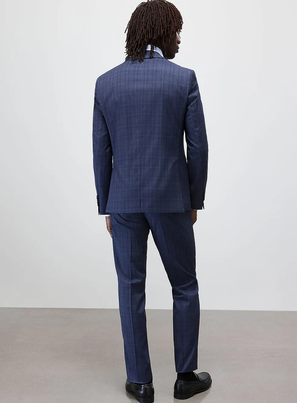 Blue Prince of Wales suit
