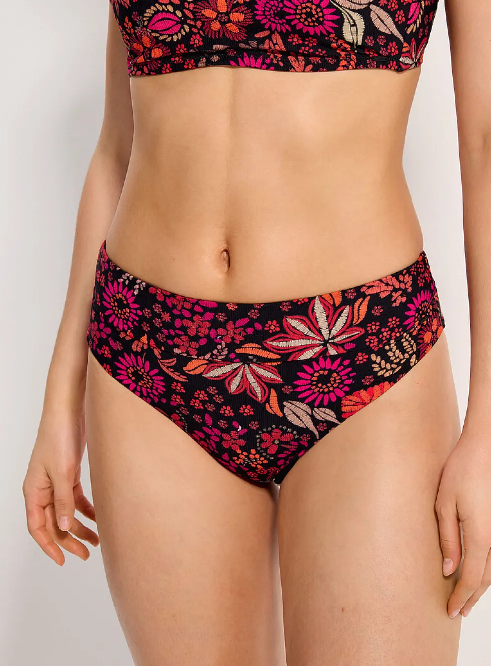 Blushing flower high-rise bikini