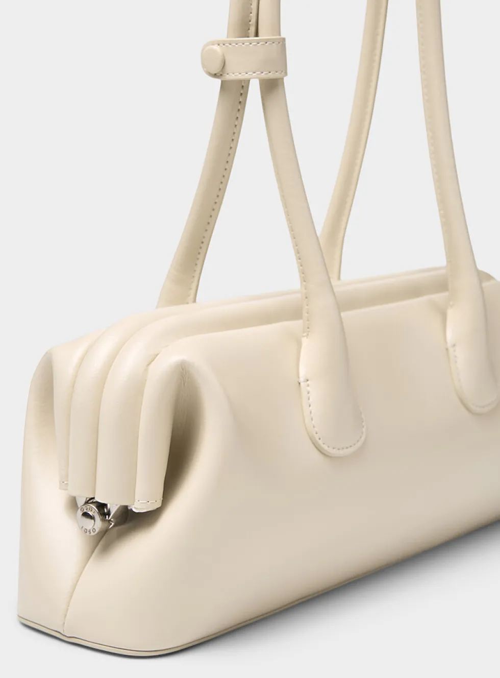 Boat ecru leather baguette bag