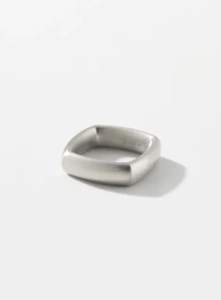 Bold Frame ring
