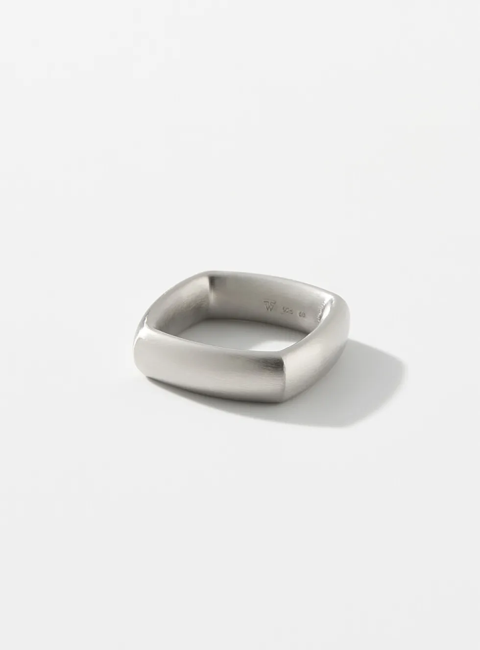 Bold Frame ring