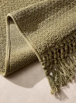 Bouclé knit bath mat