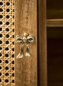 Bowie Bow cabinet knob