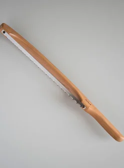 Bread knife
