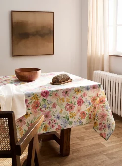 Bright flower touch of linen tablecloth
